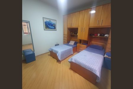 Casa à venda com 3 quartos, 170m² em Jardim Nossa Senhora do Carmo, São Paulo