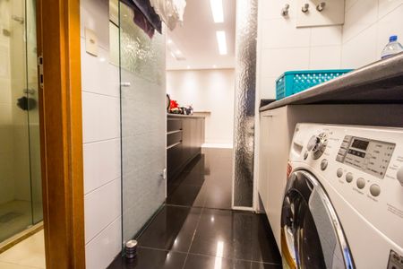 Apartamento para alugar com 126m², 3 quartos e 2 vagas Apartamento para alugar com 126m², 3 quartos e 2 vagasÁrea de Serviço