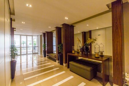 Apartamento para alugar com 126m², 3 quartos e 2 vagas Apartamento para alugar com 126m², 3 quartos e 2 vagasHall social