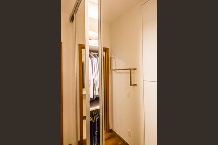 Apartamento para alugar com 126m², 3 quartos e 2 vagas Apartamento para alugar com 126m², 3 quartos e 2 vagasCloset da suíte