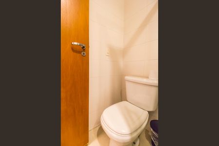 Apartamento para alugar com 126m², 3 quartos e 2 vagas Apartamento para alugar com 126m², 3 quartos e 2 vagasBanheiro de serviço