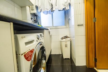 Apartamento para alugar com 126m², 3 quartos e 2 vagas Apartamento para alugar com 126m², 3 quartos e 2 vagasÁrea de Serviço