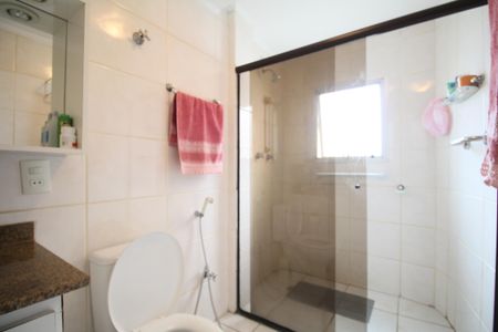 Apartamento à venda com 100m², 2 quartos e 2 vagasBanheiro 