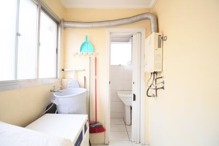 Apartamento à venda com 100m², 2 quartos e 2 vagasÁrea de Serviço