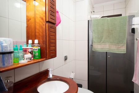 Casa à venda com 90m², 2 quartos e 2 vagas Casa à venda com 90m², 2 quartos e 2 vagasBanheiro
