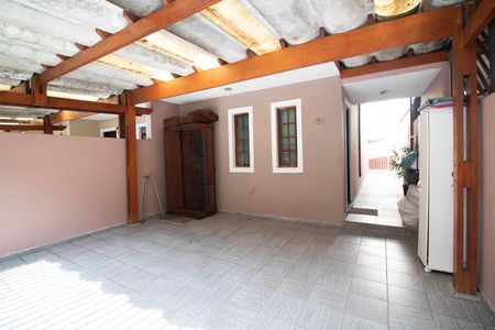 Casa à venda com 90m², 2 quartos e 2 vagas Casa à venda com 90m², 2 quartos e 2 vagasGaragem