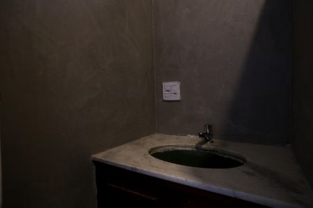 Apartamento à venda com 192m², 4 quartos e 1 vaga Apartamento à venda com 192m², 4 quartos e 1 vagaBanheiro da Suíte 1