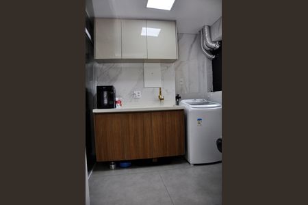 Apartamento para alugar com 130m², 4 quartos e 2 vagas Apartamento para alugar com 130m², 4 quartos e 2 vagasDetalhe - Área de Serviço