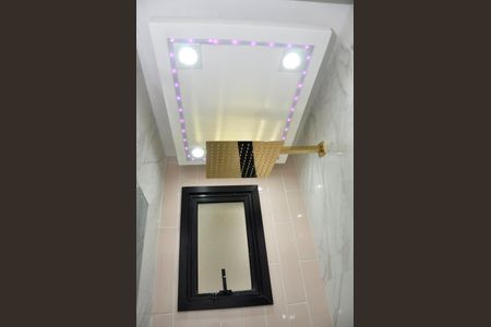 Apartamento para alugar com 130m², 4 quartos e 2 vagas Apartamento para alugar com 130m², 4 quartos e 2 vagasDetalhe - Banheiro Social