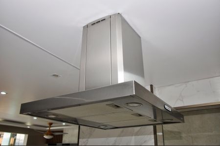 Apartamento para alugar com 130m², 4 quartos e 2 vagas Apartamento para alugar com 130m², 4 quartos e 2 vagasDetalhe - Cozinha Americana