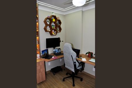 Apartamento para alugar com 130m², 4 quartos e 2 vagas Apartamento para alugar com 130m², 4 quartos e 2 vagasDetalhe - Quarto 04