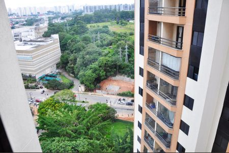 Apartamento para alugar com 130m², 4 quartos e 2 vagas Apartamento para alugar com 130m², 4 quartos e 2 vagasDetalhe - Vista do Quarto 02