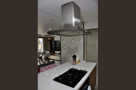 Apartamento para alugar com 130m², 4 quartos e 2 vagas Apartamento para alugar com 130m², 4 quartos e 2 vagasDetalhe - Cozinha Americana