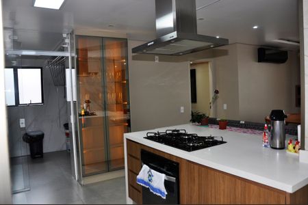 Apartamento para alugar com 130m², 4 quartos e 2 vagas Apartamento para alugar com 130m², 4 quartos e 2 vagasDetalhe - Cozinha Americana