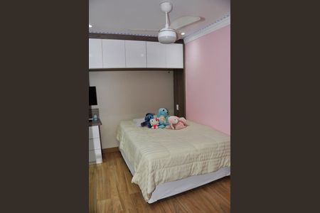 Apartamento para alugar com 130m², 4 quartos e 2 vagas Apartamento para alugar com 130m², 4 quartos e 2 vagasDetalhe - Quarto 03