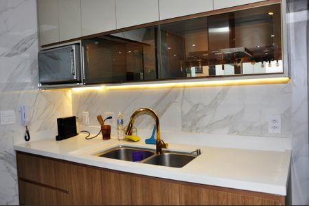 Apartamento para alugar com 130m², 4 quartos e 2 vagas Apartamento para alugar com 130m², 4 quartos e 2 vagasDetalhe - Cozinha Americana
