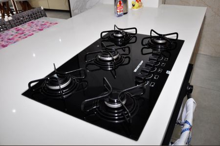 Apartamento para alugar com 130m², 4 quartos e 2 vagas Apartamento para alugar com 130m², 4 quartos e 2 vagasDetalhe - Cozinha Americana