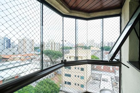 Apartamento à venda com 92m², 3 quartos e 2 vagasVaranda da suíte