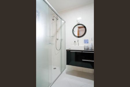 Apartamento à venda com 92m², 3 quartos e 2 vagasBanheiro da suíte