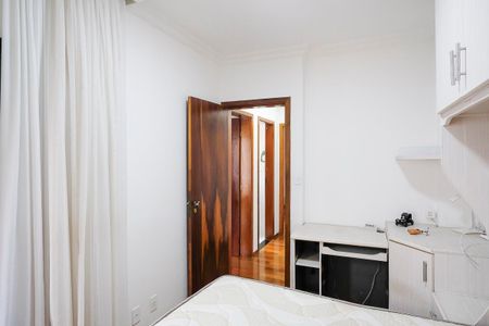 Apartamento à venda com 92m², 3 quartos e 2 vagasQuarto 1