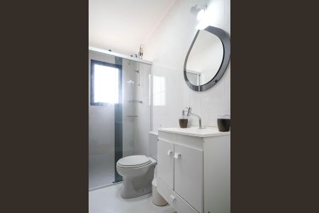 Apartamento à venda com 92m², 3 quartos e 2 vagasBanheiro social