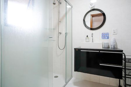 Apartamento à venda com 92m², 3 quartos e 2 vagasBanheiro da suíte