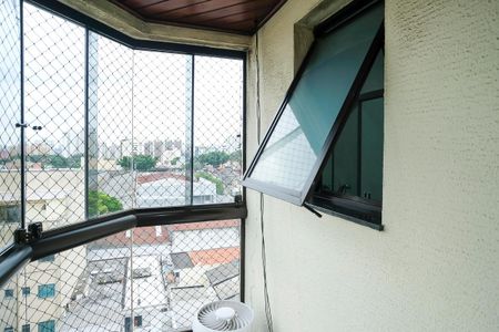 Apartamento à venda com 92m², 3 quartos e 2 vagasVaranda da suíte