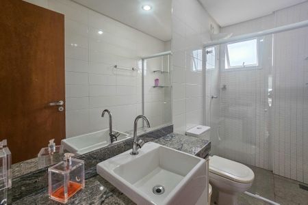 Apartamento para alugar com 119m², 3 quartos e 2 vagasbanheiro 2