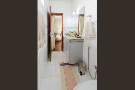 Apartamento à venda com 120m², 4 quartos e 2 vagasBanheiro suíte