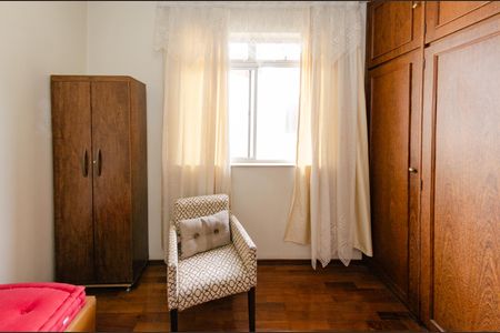 Apartamento à venda com 120m², 4 quartos e 2 vagasQuarto 2