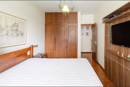 Apartamento à venda com 120m², 4 quartos e 2 vagasSuíte