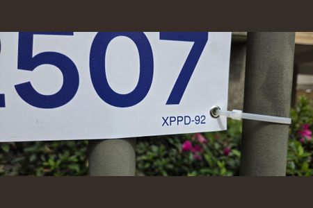 Apartamento à venda com 120m², 4 quartos e 2 vagasPlaquinha instalada