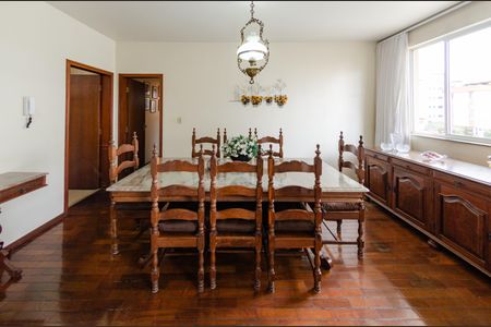 Sala de apartamento à venda com 4 quartos, 120m² em Nova Suíça, Belo Horizonte