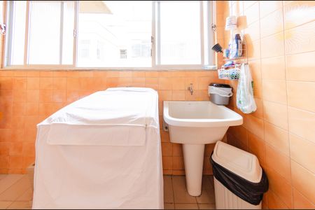 Apartamento à venda com 120m², 4 quartos e 2 vagasÁrea de serviço