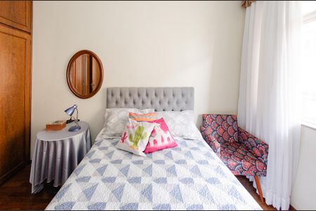 Apartamento à venda com 120m², 4 quartos e 2 vagasQuarto 3