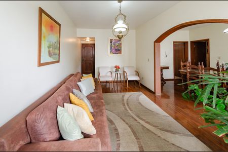 Apartamento à venda com 120m², 4 quartos e 2 vagasSala