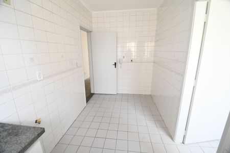 Apartamento à venda com 74m², 2 quartos e 1 vagaCozinha