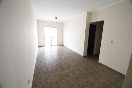 Apartamento à venda com 74m², 2 quartos e 1 vagaSala