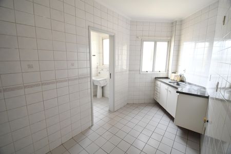 Apartamento à venda com 74m², 2 quartos e 1 vagaCozinha