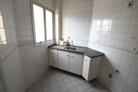 Apartamento à venda com 74m², 2 quartos e 1 vagaCozinha
