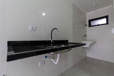 Sala, Cozinha  e Área de serviço de apartamento para alugar com 2 quartos, 44m² em Vila Carrão, São Paulo