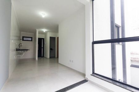 Sala, Cozinha  e Área de serviço de apartamento para alugar com 2 quartos, 44m² em Vila Carrão, São Paulo