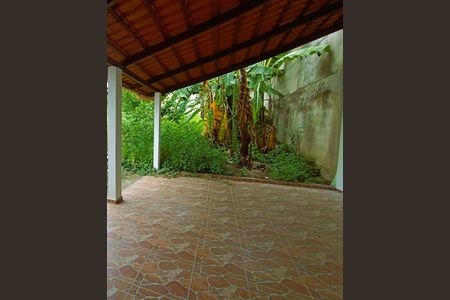 Casa para alugar com 80m², 2 quartos e 2 vagasÁrea externa