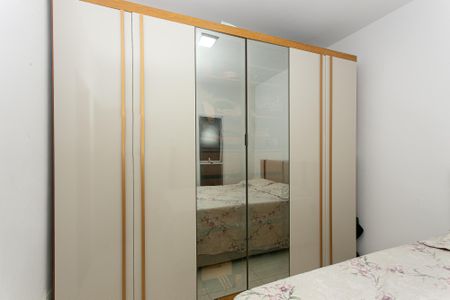 Suíte de apartamento à venda com 2 quartos, 54m² em Chácara Santo Antônio (zona Leste), São Paulo