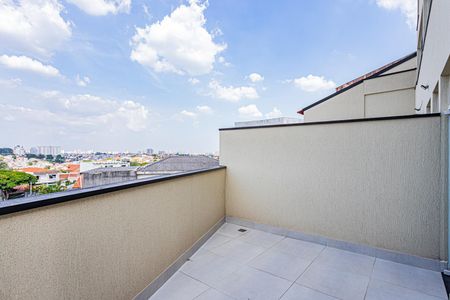 Casa à venda com 150m², 3 quartos e 3 vagas Casa à venda com 150m², 3 quartos e 3 vagasQuintal