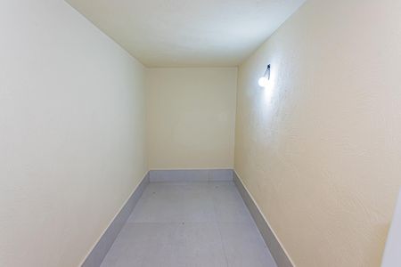 Casa à venda com 150m², 3 quartos e 3 vagas Casa à venda com 150m², 3 quartos e 3 vagasLavabo garagem