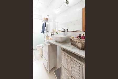 Apartamento para alugar com 84m², 2 quartos e 1 vagaBanheiro