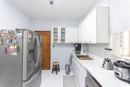 Apartamento para alugar com 84m², 2 quartos e 1 vagaCozinha