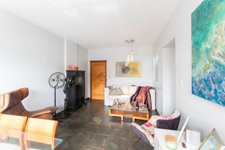 Apartamento para alugar com 84m², 2 quartos e 1 vagaSala