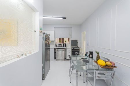 Apartamento para alugar com 84m², 2 quartos e 1 vagaCozinha